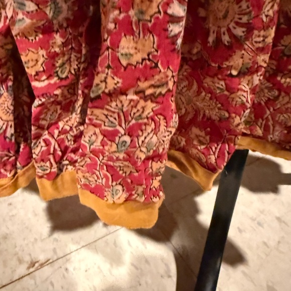 Bohemian Floral Red Skirt - Picture 3 of 7